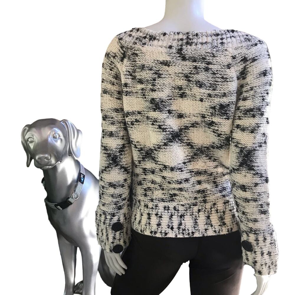 Nine West Acrylic Wool Black Cream Sweater with Buttoned Sleeves Women's Size M - Picture 3 of 7